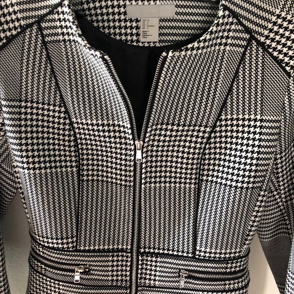 H&M Matching Houndstooth Jacket And Skirt Suits - image 2